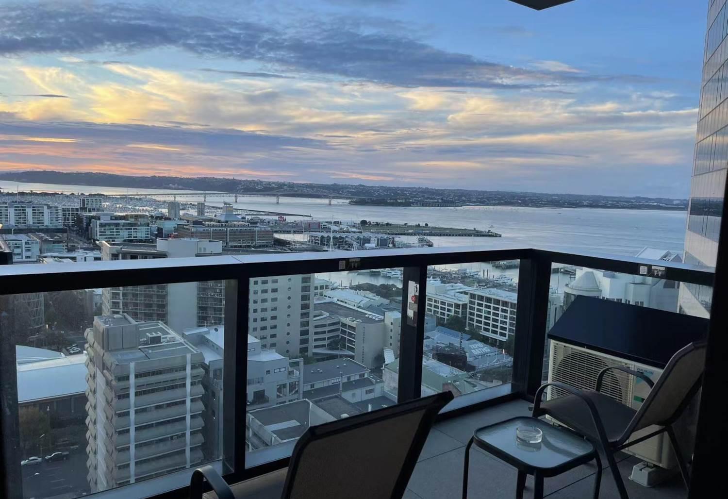 Gorgeous Seaview 2 Bedroom Apartment In Auckland Cbd Zewnętrze zdjęcie