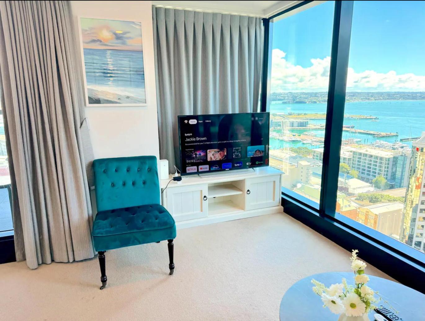 Gorgeous Seaview 2 Bedroom Apartment In Auckland Cbd Zewnętrze zdjęcie